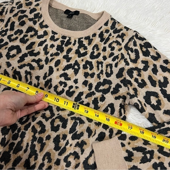 J. Crew 100% Merino Wool leopard print pullover crewneck sweater small - Picture 4 of 11